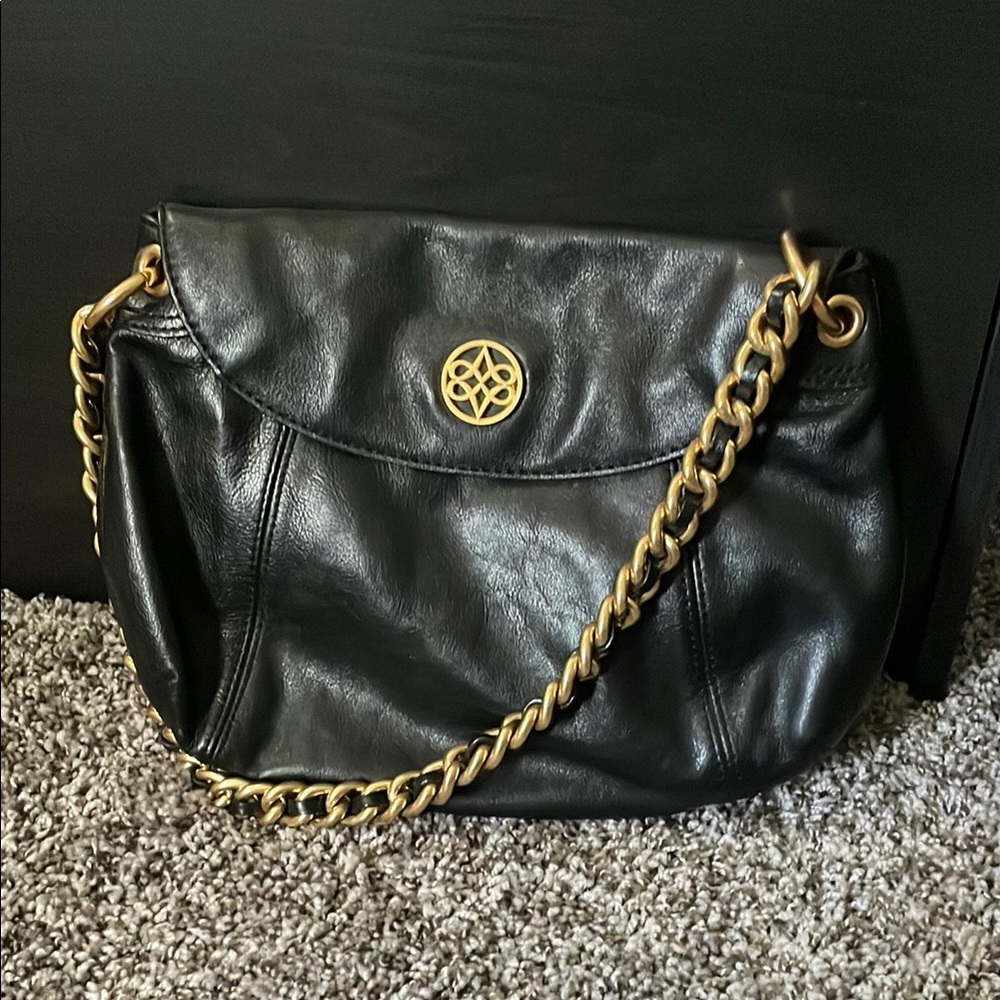 ANTONIO MELANI Black Shoulder Bag with Gold Chain